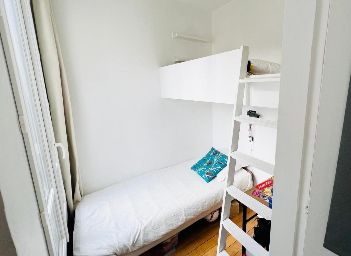 Appartement Entre Montmartre Et Canal Saint Martin-gare Du Nord Parijs